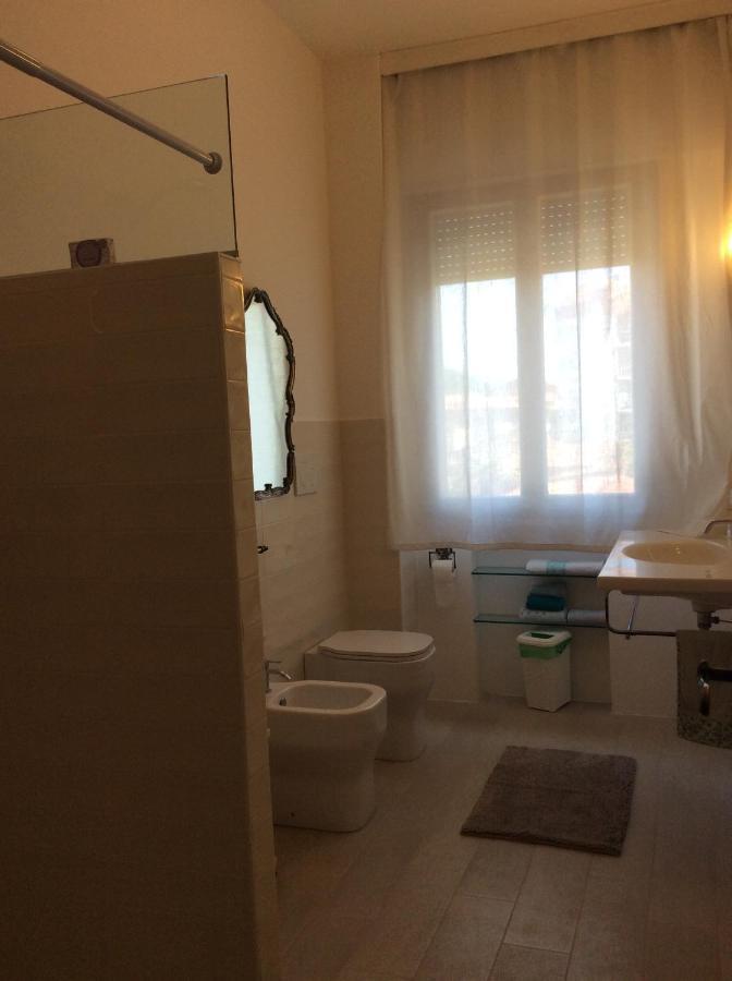 Manu Vintage B&B Cattolica Exterior foto