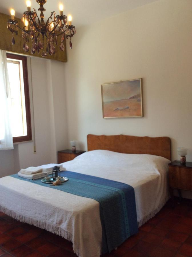 Manu Vintage B&B Cattolica Exterior foto